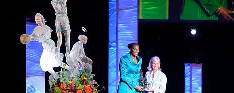 Two Sky Legends Join Basketball Hall of Fame