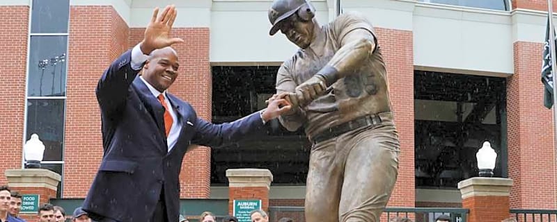 Countdown to Auburn vs. Baylor - No. 87 Frank Thomas
