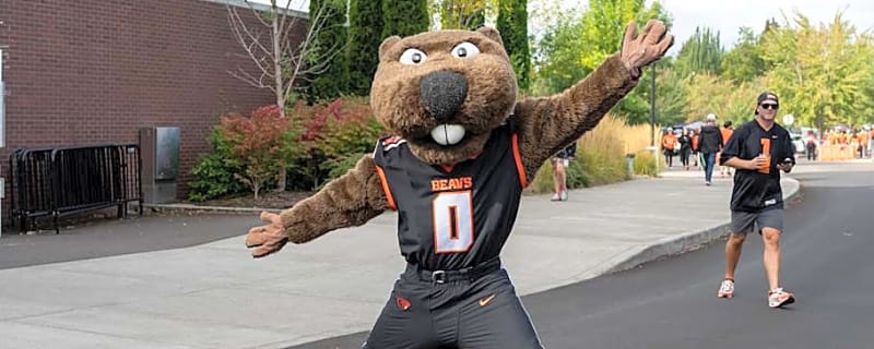 Oregon State Knocked Out by Washington in First Round of NCAA Tournament