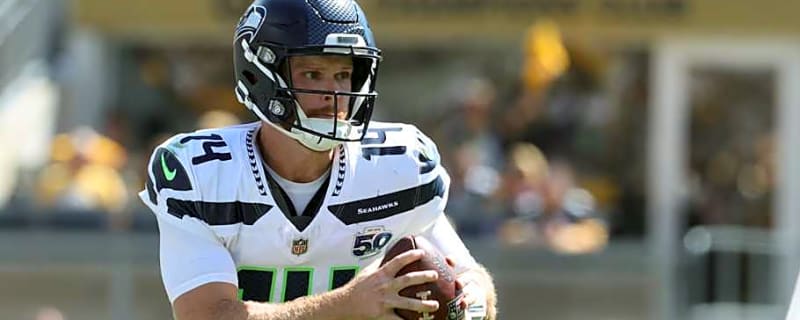 How Seahawks QB Sam Darnold upstaged Aaron Rodgers in way few others have
