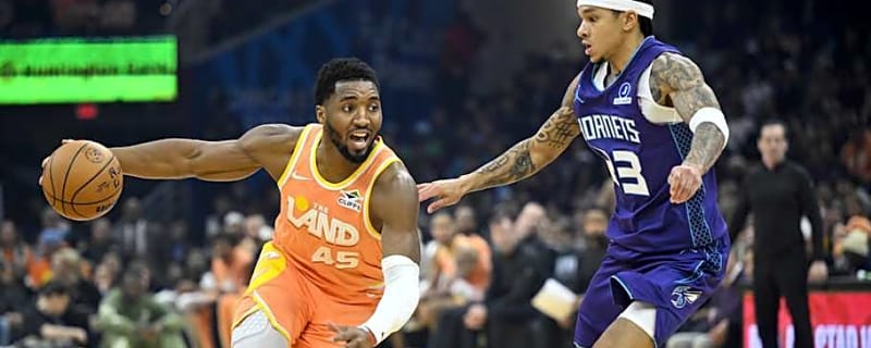 Cleveland Cavaliers Searching for Answers Against the Charlotte Hornets