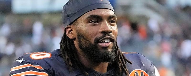 Braxton Jones' Stuggles Leave Bears with Few Options and Time Nearly Up