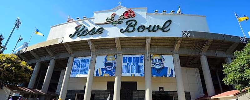 UCLA Fans Irate at Reported Departure From Rose Bowl