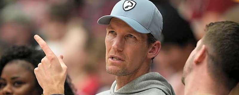 Top Wing on Free-Agent Market Signs with Warriors' Division Rival