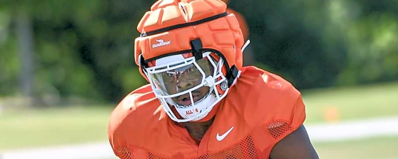 Clemson Linebacker Expected To Transfer