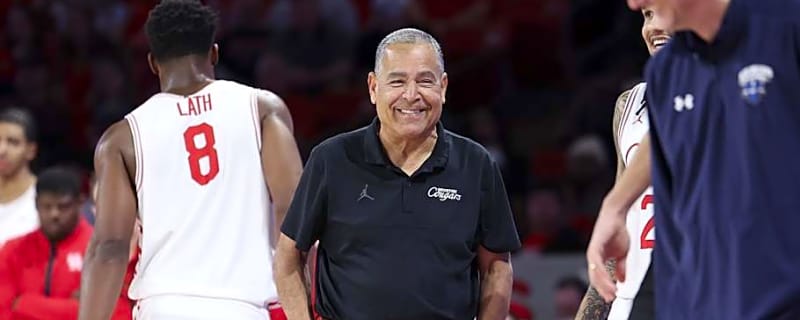 Kelvin Sampson Uses Gameday Platform to Advocate for Child Literacy
