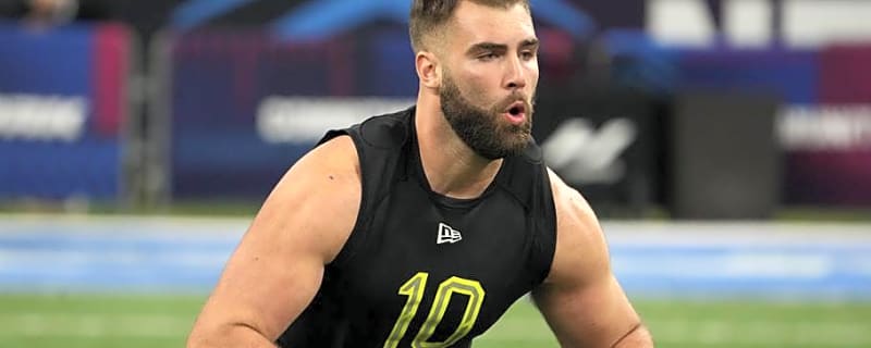 Chiefs Shake Up Offensive Line Picture, Sign OT Kellen Diesch on Final Day of Training Camp