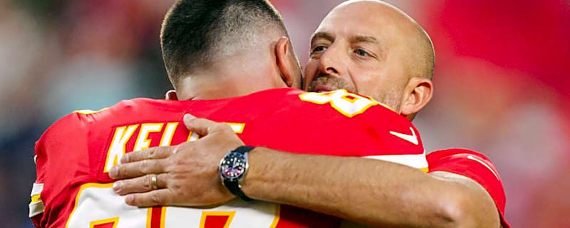 How Chiefs Should Handle Offensive Free Agents