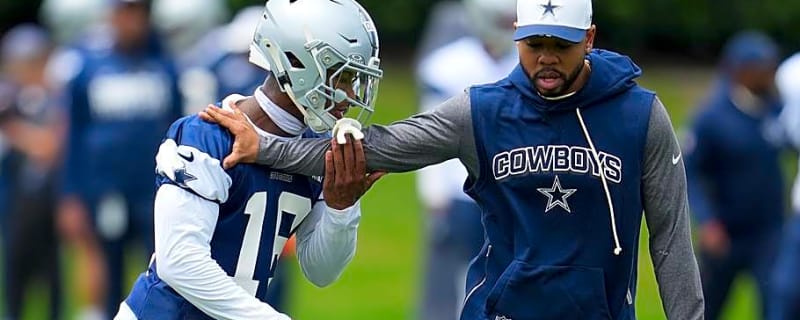 Ex-Eagles Star Admits Christian Parker Leaving for Cowboys 'Hurt Feelings'