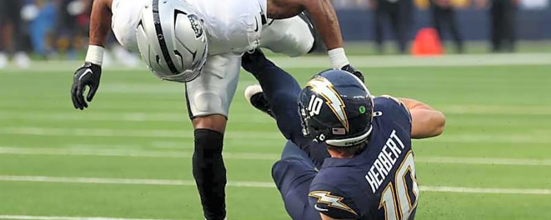 Justin Herbert addresses broken hand as Chargers get boost in AFC Playoffs race