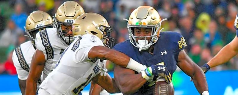 Jaguars&#39; Rayuan Lane III Makes Navy History