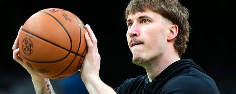 Baylor Scheierman 1-on-1: Tinkering With His Shot, Awareness, and a Great Compliment