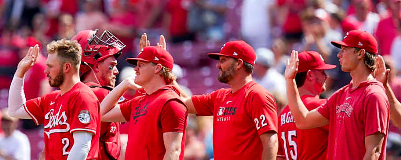 WEEKEND ROUND-UP: Terry Francona Joins Exclusive Club as Reds Win Series and Homestand