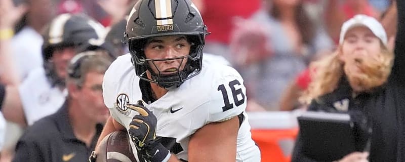 Cole Spence To Miss Vanderbilt Football Opener Against Austin Peay Due To Injury