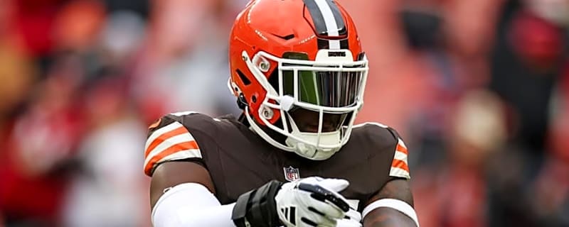 Titans Could Still Pursue David Njoku