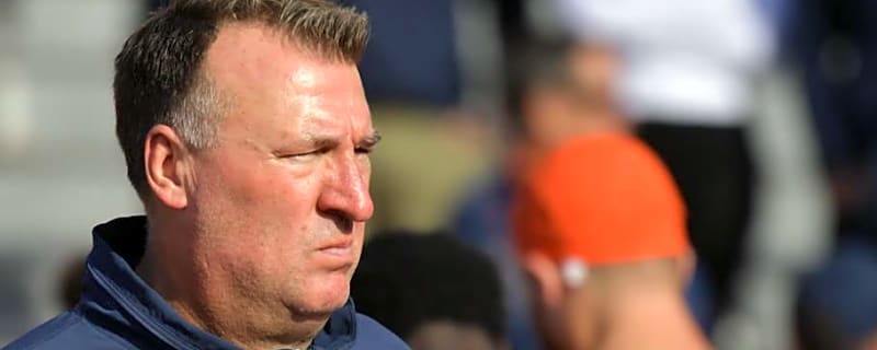 Illinois Football Backup Offensive Lineman Transfers to Big Ten Rival