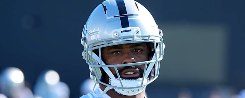 How Raheem Mostert Is Adapting to Raiders Training Camp