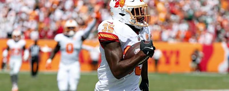 Steelers New CB Jamel Dean Has Question for Aaron Rodgers