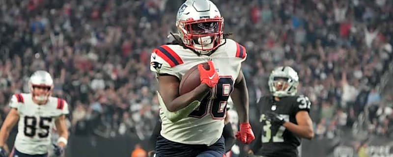 Patriots RB Reveals Game Day Tribute to Late Father