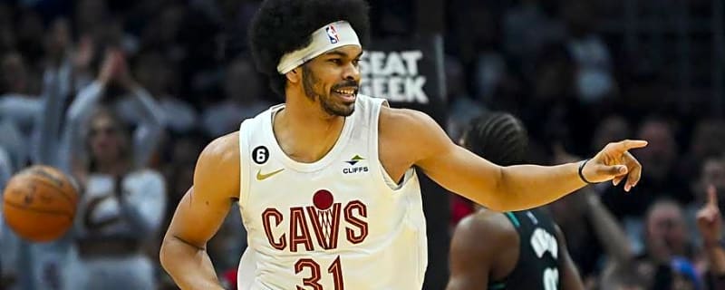 Cleveland Big Man Gives His Personal All-Time Starting Five