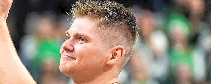 Kohler Reveals Personal Side to MSU-Michigan Basketball Rivalry