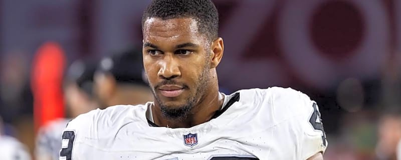 Dallas Cowboys Sign Former Raiders DE in Underrated Free Agency Pickup