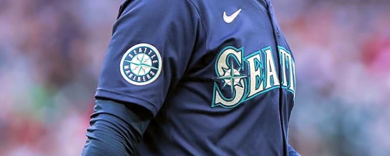 Mariners Projected $45M All-Star Slammed As Overpriced Free Agent