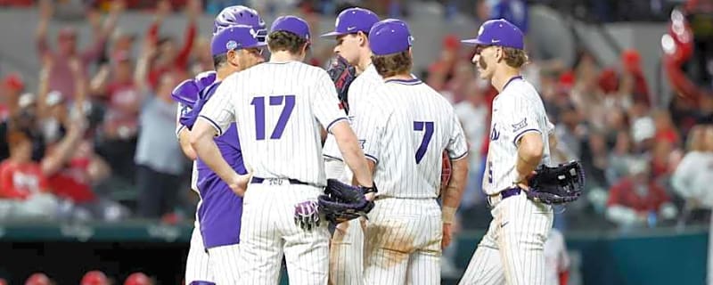 No. 7 TCU Horned Frogs Head Out West for Top-10 Showdown vs No. 1 UCLA