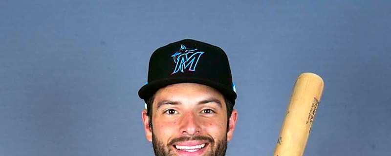 Will Miami Marlins Have Friendly Competition at Catcher Position This Year?