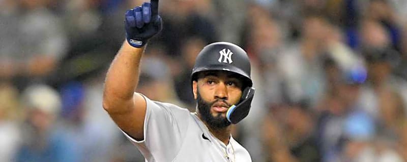 Yankees Tell Free Agent Infielder to Grab First Base Glove