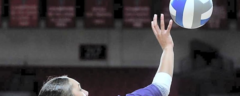 Kansas State Volleyball Drops Straight-Set Match to Kansas Despite Double Efforts