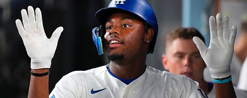 Dodgers Announce Starting Lineup for Saturday's Game vs Giants