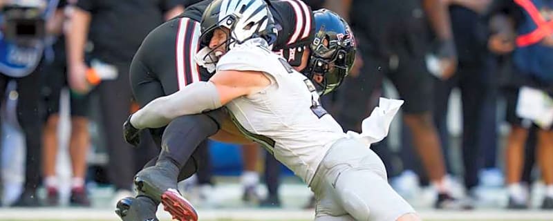 Panthers Linked to Oregon Standout as Potential Nick Scott Replacement