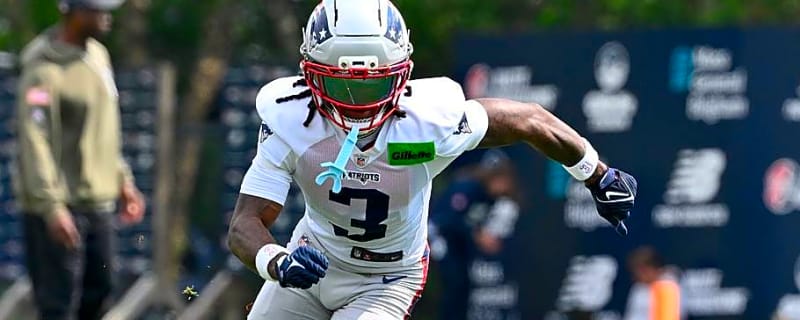 Patriots WR DeMario Douglas Popping in Training Camp