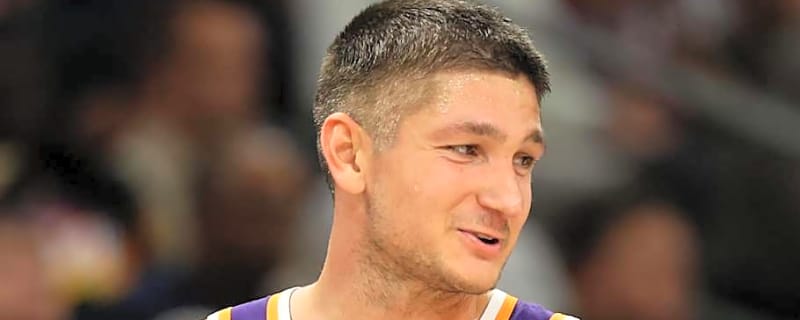 Suns Lose Starter Ahead of Warriors Matchup