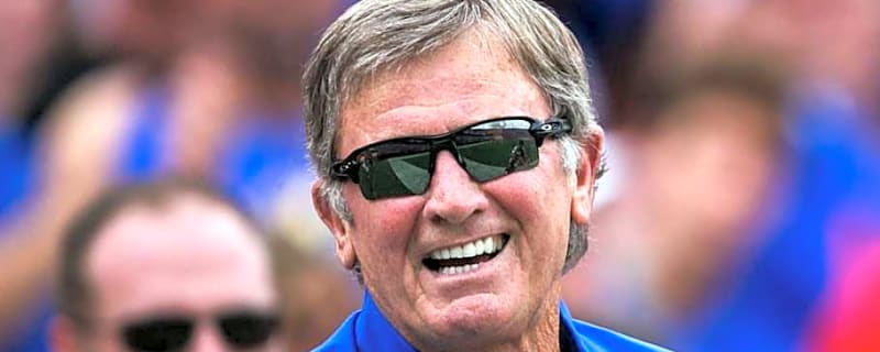 Steve Spurrier makes stance clear on SEC powerhouse benching lead quarterback