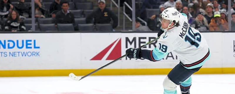 Jared McCann is still a perfect Maple Leafs trade target