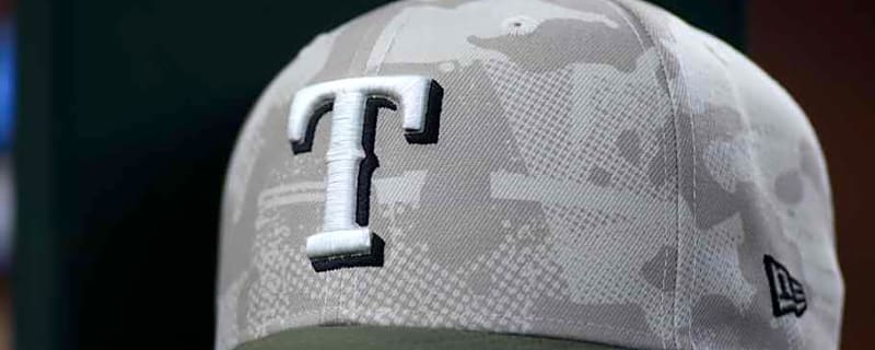 Rangers' Free Agent Predicted to Sign With Rays Before Opening Day