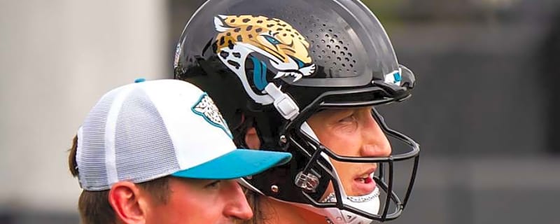 Social Media Reacts to Jaguars Retaining Grant Udinski