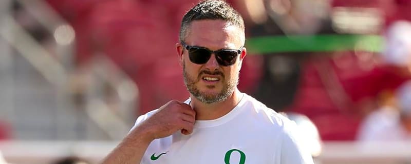 Oregon Ducks Tease Brand New Jersey Release