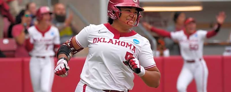 Ella Parker Blasts Three Homers as Oklahoma Overpowers Washington