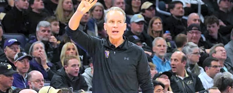 Northwestern Men's Basketball Offers Four-Star Guard and Dunktastic Forward