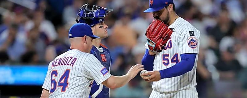 Mets recall Chris Devenski, designate veteran reliever