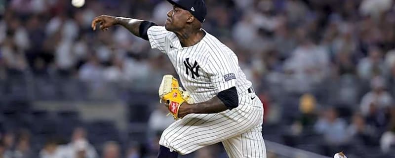 Astros Sign Former Yankees Pitcher