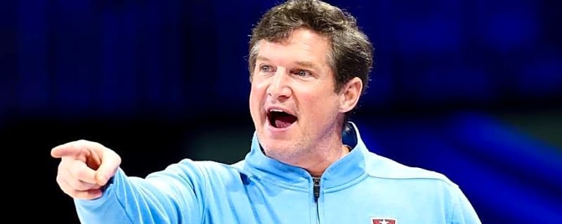 Dream Coach Laments &#39;Frustrating&#39; Referee Mistake After Playoff Loss to Fever