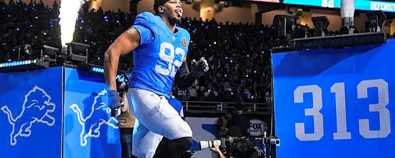 What Does the Signing of Marcus Davenport Mean For the Bears Defensive Line?