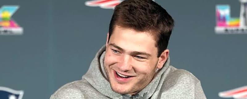 Drake Maye Funds Collegiate Scholarships Amidst Patriots' Super Bowl Run