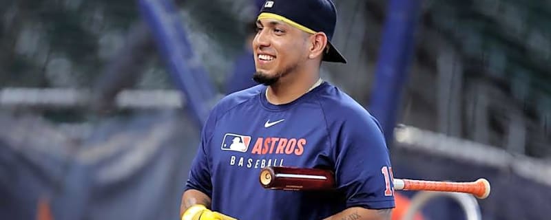Astros Will Work Isaac Paredes at Different Position in Spring Training