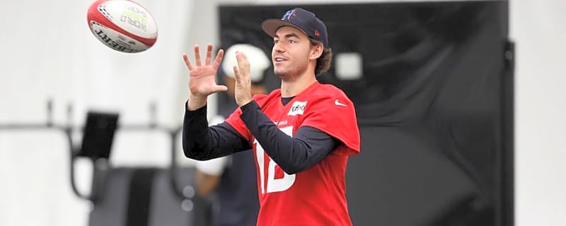 Texans Fear QB Graham Mertz Suffered ACL Injury vs. Chargers