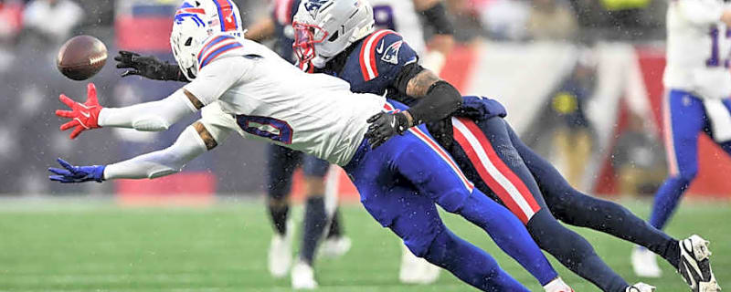 Patriots' Starting CB Injured vs. Chargers